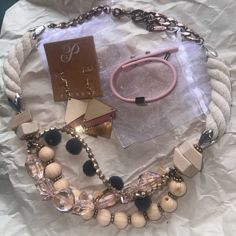 RETIRED Pink and Gold necklace, earring, bracelet set